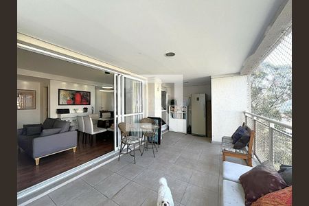 Apartamento à venda com 3 quartos, 109m² em Vila Andrade, São Paulo