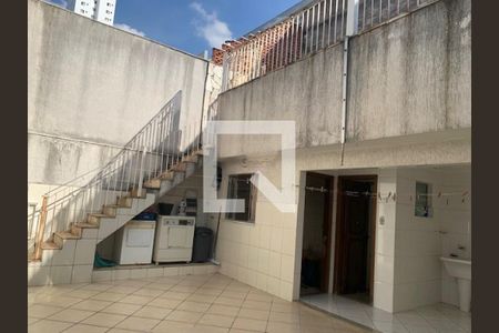 Casa à venda com 3 quartos, 200m² em Vila Santo Estevão, São Paulo