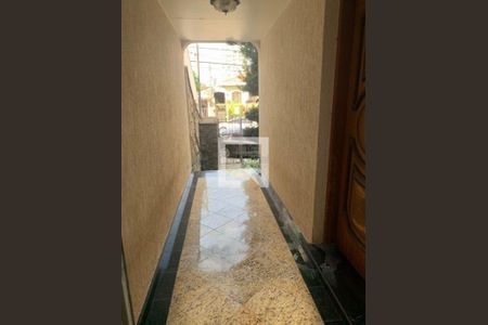 Casa à venda com 3 quartos, 200m² em Vila Santo Estevão, São Paulo