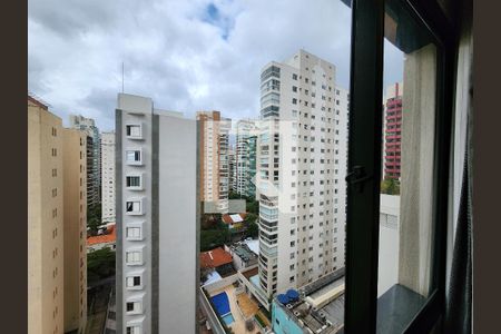 Vista de kitnet/studio à venda com 1 quarto, 28m² em Indianópolis, São Paulo