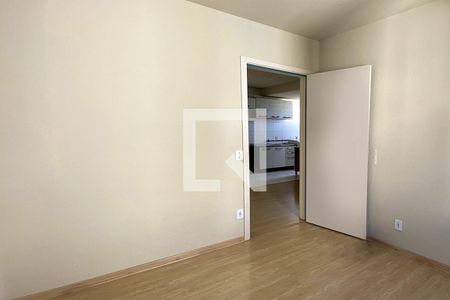 Quarto 1 de apartamento à venda com 2 quartos, 60m² em Centro, São Leopoldo