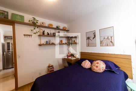 Quarto 1 de apartamento à venda com 2 quartos, 60m² em Colégio Batista, Belo Horizonte