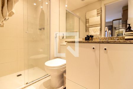 Banheiro da Suíte de apartamento à venda com 1 quarto, 47m² em Vila Anglo Brasileira, São Paulo