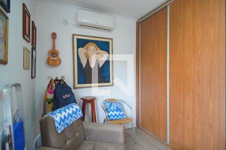 Quarto 2 de apartamento à venda com 2 quartos, 76m² em São João, Porto Alegre