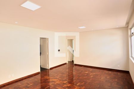 Sala de apartamento à venda com 3 quartos, 116m² em Santo Antônio, Belo Horizonte
