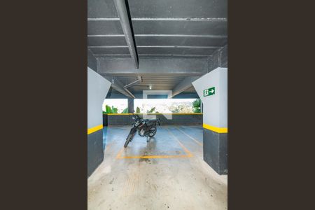 Garagem de apartamento à venda com 3 quartos, 140m² em Alto Caiçaras, Belo Horizonte