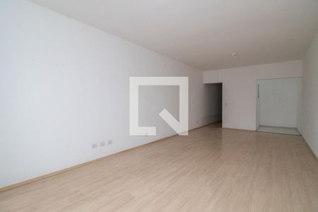 Sala de casa à venda com 3 quartos, 300m² em Vila Granada, São Paulo