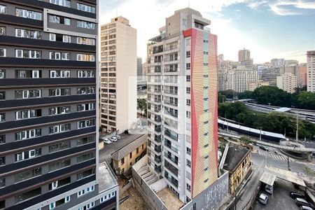 Sala - Vista de apartamento à venda com 2 quartos, 37m² em Bela Vista, São Paulo