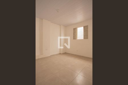 Quarto de casa para alugar com 1 quarto, 40m² em Jardim das Laranjeiras, São Paulo