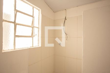Banheiro de casa para alugar com 1 quarto, 40m² em Jardim das Laranjeiras, São Paulo