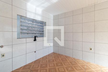 Sala/Cozinha de casa para alugar com 1 quarto, 68m² em Medianeira, Porto Alegre