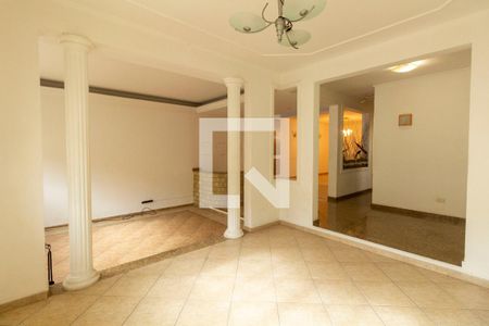 Sala de casa à venda com 4 quartos, 400m² em Vila Bela, São Paulo