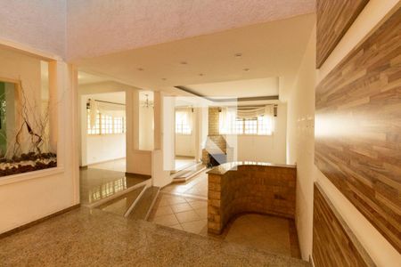 Sala de casa à venda com 4 quartos, 400m² em Vila Bela, São Paulo