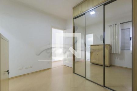 Casa à venda com 3 quartos, 260m² em Cambuci, São Paulo