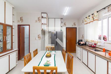 Cozinha de casa à venda com 3 quartos, 200m² em Vila Monte Santo, São Paulo