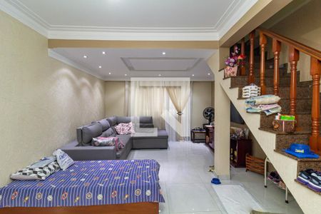 Sala de casa à venda com 3 quartos, 200m² em Vila Monte Santo, São Paulo