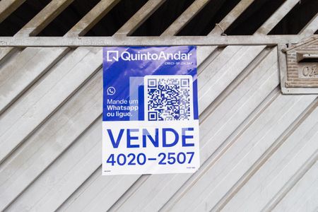 Plaquinha de casa à venda com 4 quartos, 160m² em Bussocaba, Osasco