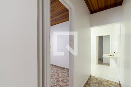 Corredor de casa para alugar com 2 quartos, 70m² em Vila Campestre, São Paulo