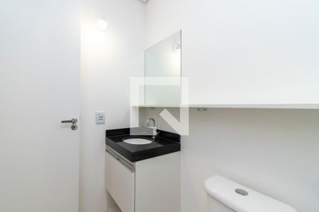 Banheiro de kitnet/studio para alugar com 1 quarto, 27m² em Santa Ifigênia, São Paulo