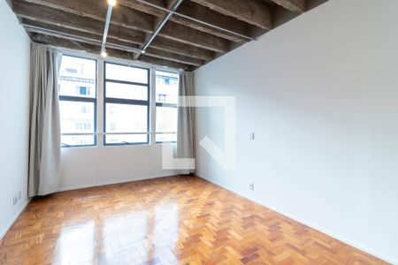 Studio de kitnet/studio para alugar com 1 quarto, 27m² em Santa Ifigênia, São Paulo