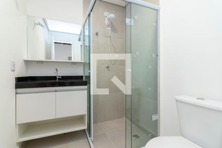 Banheiro de kitnet/studio para alugar com 1 quarto, 40m² em Santa Ifigênia, São Paulo