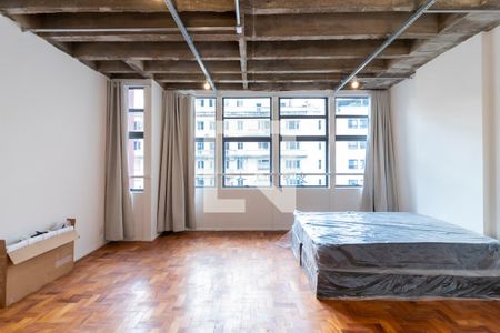 Studio de kitnet/studio para alugar com 1 quarto, 40m² em Santa Ifigênia, São Paulo