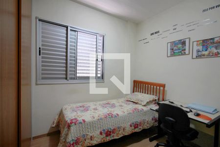 Quarto 2 de apartamento à venda com 3 quartos, 95m² em Sagrada Família, Belo Horizonte