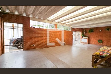 Garagem de casa à venda com 3 quartos, 300m² em Vila Anhanguera, São Paulo