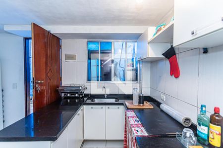 Edícula  de casa à venda com 4 quartos, 120m² em Jardim Peri, São Paulo