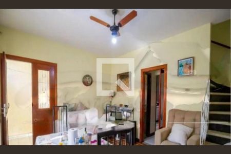 Casa à venda com 3 quartos, 200m² em Vila Dom Pedro I, São Paulo