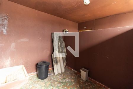 Área de Serviço de casa à venda com 8 quartos, 246m² em Vila Primavera, São Paulo