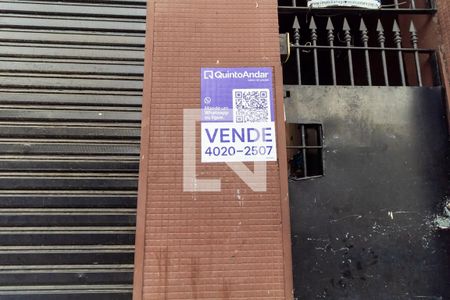 Placa de casa à venda com 8 quartos, 246m² em Vila Primavera, São Paulo