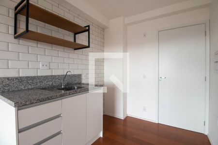 Sala/Cozinha de apartamento para alugar com 1 quarto, 33m² em Santo Amaro, São Paulo