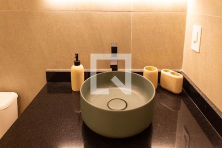 Banheiro de kitnet/studio para alugar com 1 quarto, 25m² em Vila Olímpia, São Paulo