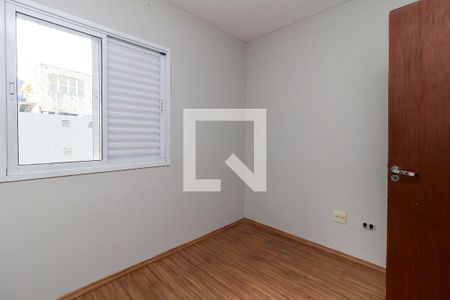 Suíte de apartamento para alugar com 2 quartos, 54m² em Vila das Belezas, São Paulo