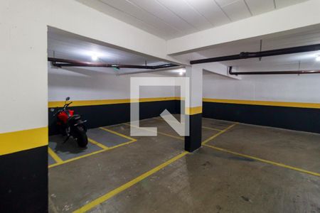 Área comum - Garagem de apartamento para alugar com 2 quartos, 54m² em Vila das Belezas, São Paulo