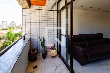 Varanda de apartamento à venda com 3 quartos, 120m² em Nova Suíça, Belo Horizonte