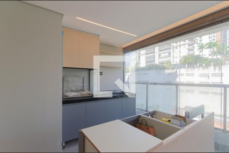 Sala de apartamento à venda com 3 quartos, 144m² em Paraíso, São Paulo