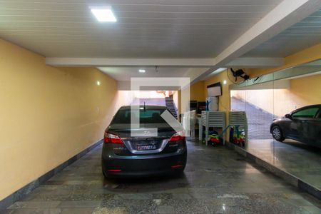 Garagem de casa à venda com 3 quartos, 250m² em Vila Cardoso Franco, São Paulo