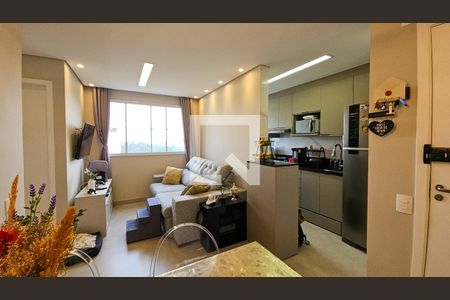 Sala de apartamento para alugar com 2 quartos, 42m² em Usina Piratininga, São Paulo