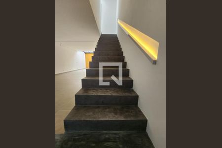 Casa à venda com 2 quartos, 90m² em Pompeia, São Paulo