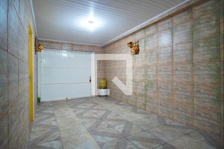 Garagem de casa à venda com 3 quartos, 240m² em Sarandi, Porto Alegre