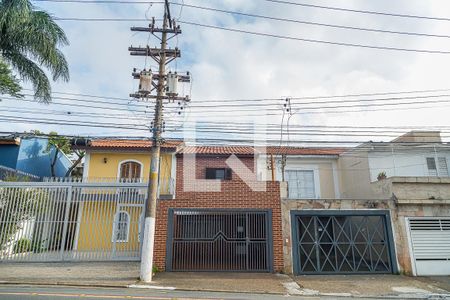 Fachada de casa à venda com 2 quartos, 120m² em Planalto Paulista, São Paulo