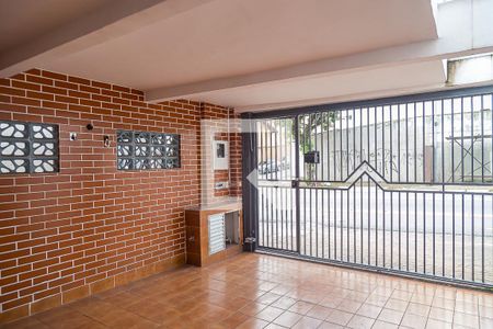 Garagem de casa à venda com 2 quartos, 120m² em Planalto Paulista, São Paulo