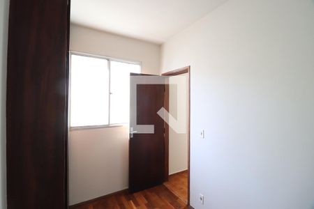 Quarto 1 de apartamento para alugar com 4 quartos, 179m² em Saraiva, Uberlândia