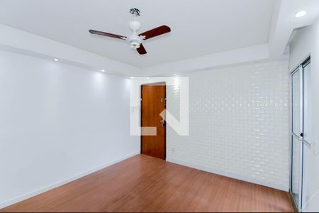 Sala de apartamento para alugar com 2 quartos, 47m² em Água Chata, Guarulhos