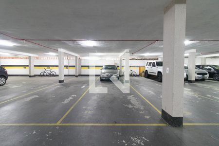 Garagem de apartamento à venda com 2 quartos, 69m² em Santo Antônio, Porto Alegre