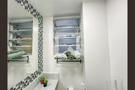 Banheiro de kitnet/studio à venda com 1 quarto, 25m² em Centro, Rio de Janeiro