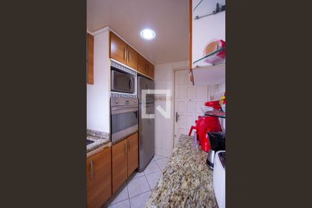 Cozinha de apartamento para alugar com 2 quartos, 68m² em Boa Viagem, Niterói