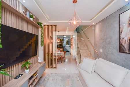 Sala de casa à venda com 3 quartos, 140m² em Jardim Sabara, São Paulo